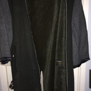 London Fog Men’s raincoat with zip in/ out lining